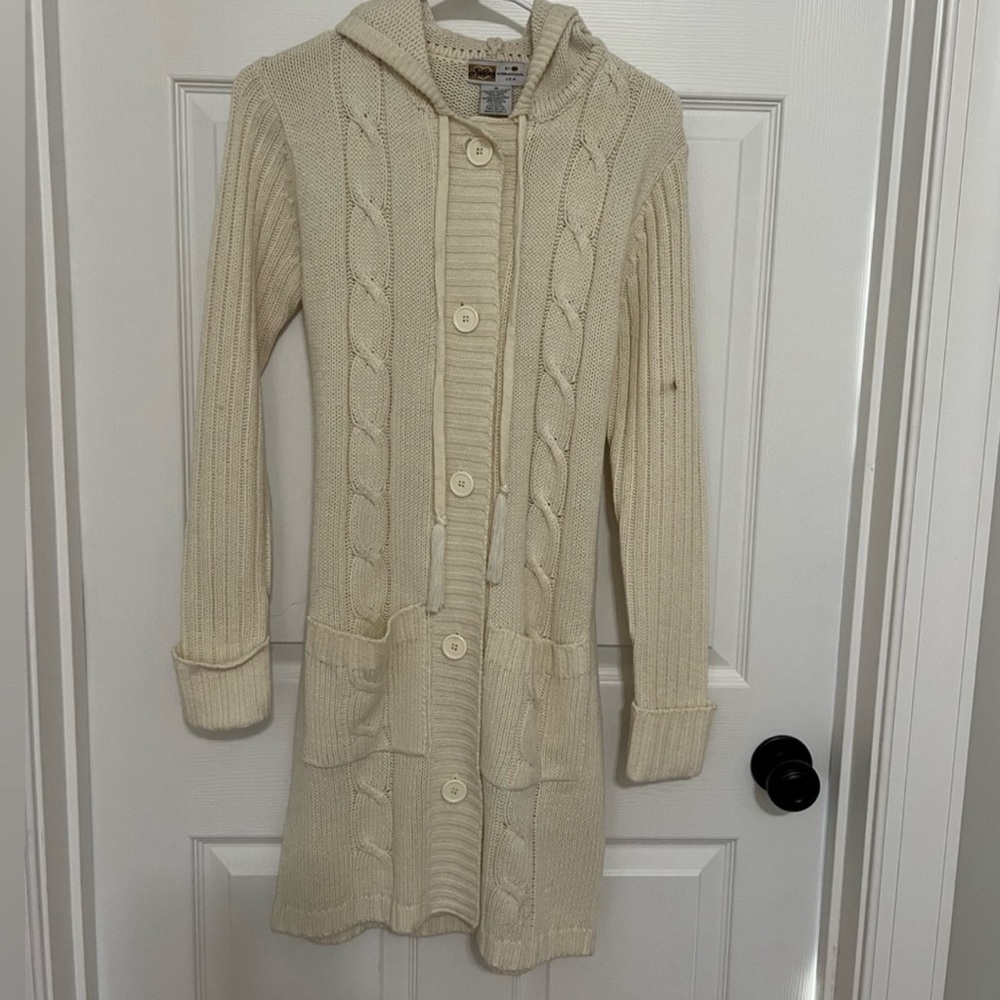 Women’s cardigan sweater